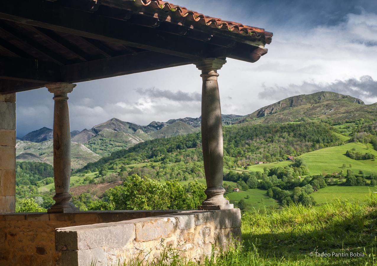 Santu Colas Corao Exteriör bild
